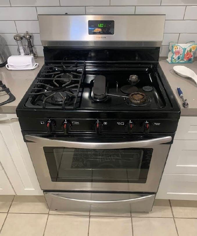 Frigidaire range repair in Falls Church, VA — Burners not igniting and oven not heating