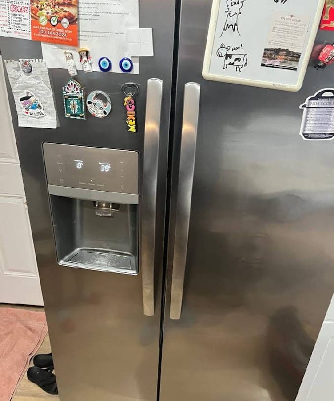 Samsung refrigerator repair in Tysons, VA — Ice maker stopped producing ice, water dispenser completely non-functional